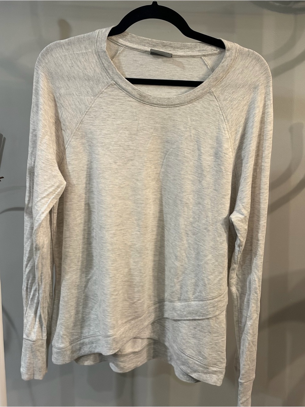 Athleta Heather Light Gray Crewneck Pullover size large